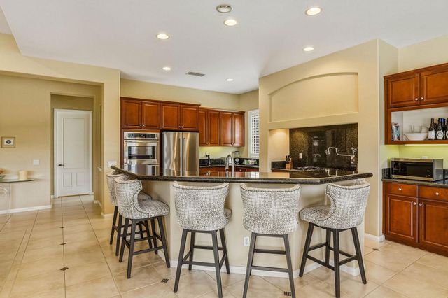 103 Batista Court, Palm Desert, CA 92211