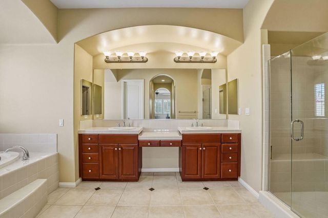 103 Batista Court, Palm Desert, CA 92211