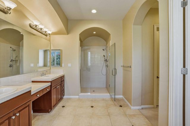 103 Batista Court, Palm Desert, CA 92211