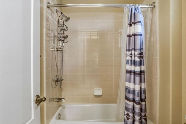 103 Batista Court, Palm Desert, CA 92211