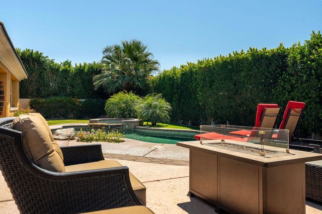 103 Batista Court, Palm Desert, CA 92211