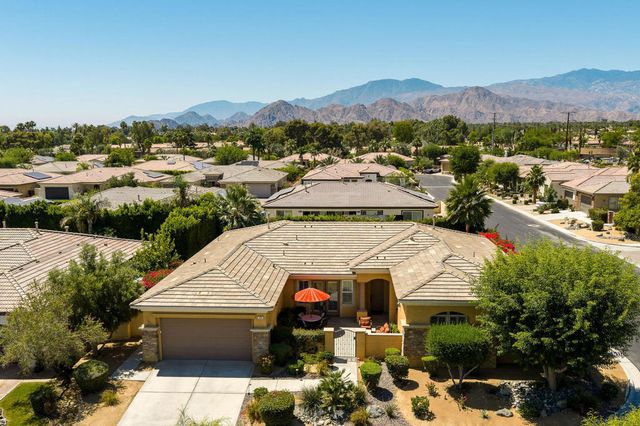 103 Batista Court, Palm Desert, CA 92211