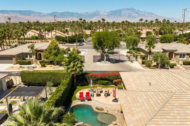 103 Batista Court, Palm Desert, CA 92211