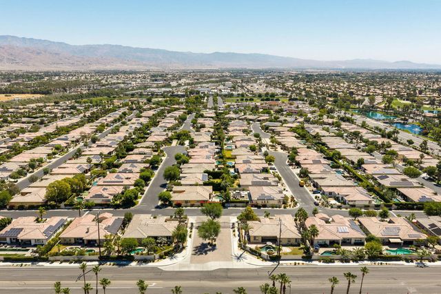 103 Batista Court, Palm Desert, CA 92211