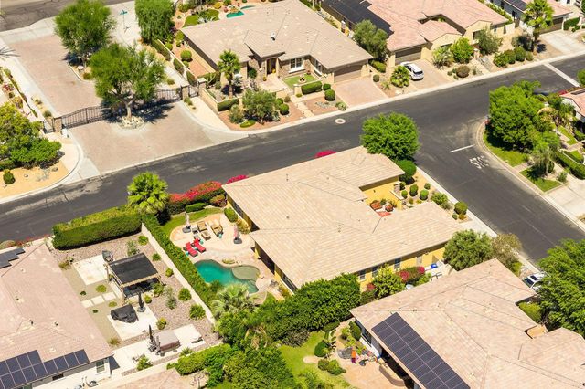 103 Batista Court, Palm Desert, CA 92211