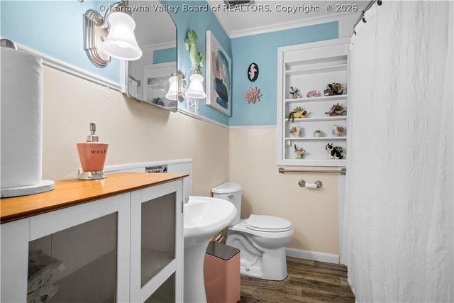 218 3rd Avenue, St Albans, WV 25177
