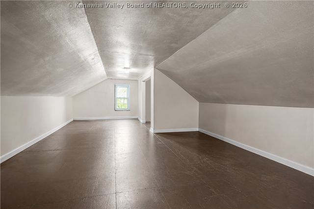 218 3rd Avenue, St Albans, WV 25177