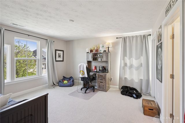 10276 Benjamin Way, Centerville, OH 45458