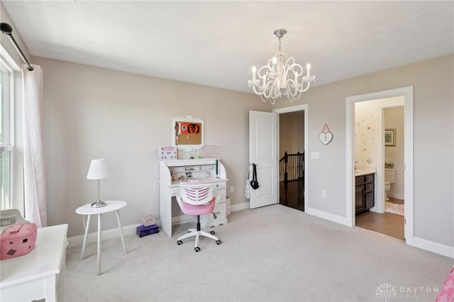 10276 Benjamin Way, Centerville, OH 45458