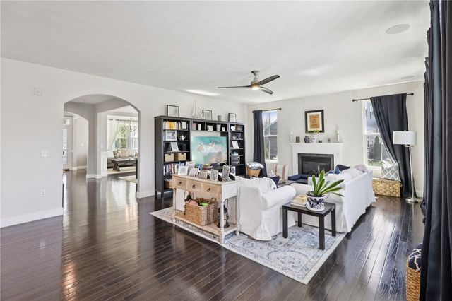 10276 Benjamin Way, Centerville, OH 45458