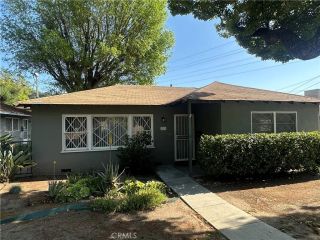 1808 Oakwood 8, Glendale, CA 91208