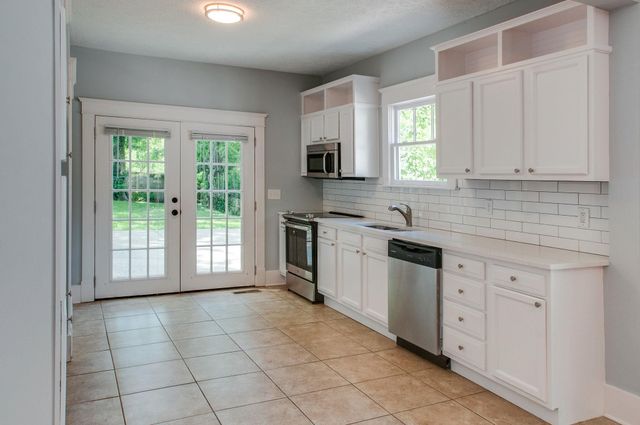 1306 Douglas Ave, Nashville, TN 37206