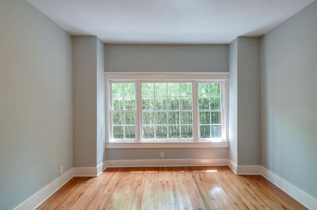 1306 Douglas Ave, Nashville, TN 37206