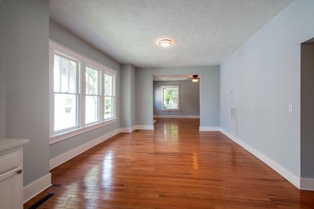 1306 Douglas Ave, Nashville, TN 37206