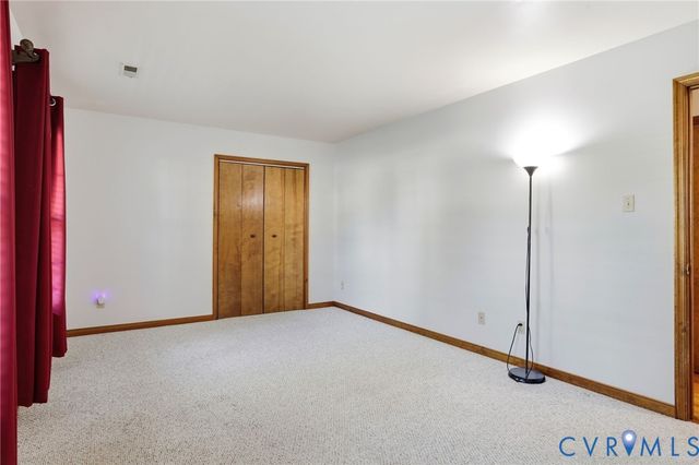 916 Hartford Ln, Richmond, VA 23236