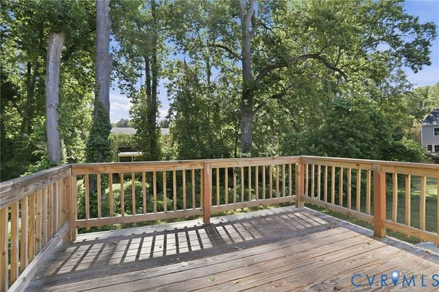 916 Hartford Ln, Richmond, VA 23236