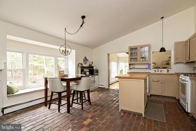 4 GOOD INTENT RD, Voorhees, NJ 08043