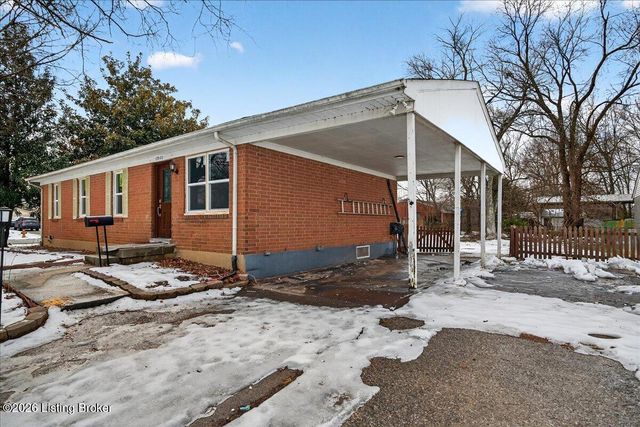 2000 Bartholomew Dr, Louisville, KY 40218