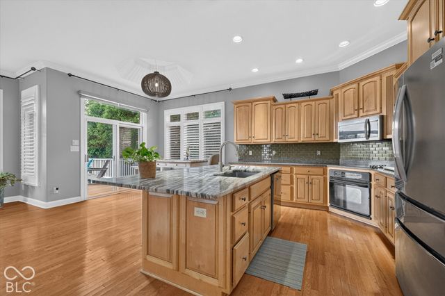 16335 La Paloma, Noblesville, IN 46060