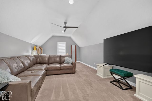 16335 La Paloma, Noblesville, IN 46060