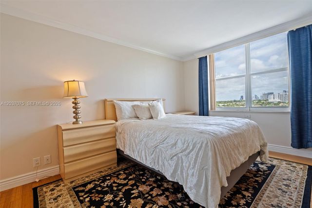 1 Las Olas Circle 809, Fort Lauderdale, FL 33316