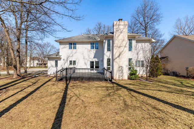 5037 E 70th Avenue, Schererville, IN 46375