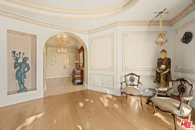 1575 Alexis Place, Beverly Hills, CA 90210