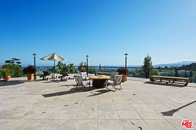1575 Alexis Place, Beverly Hills, CA 90210