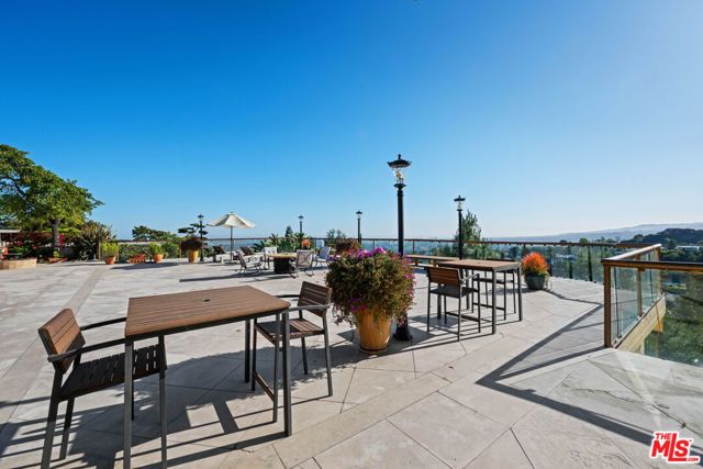 1575 Alexis Place, Beverly Hills, CA 90210