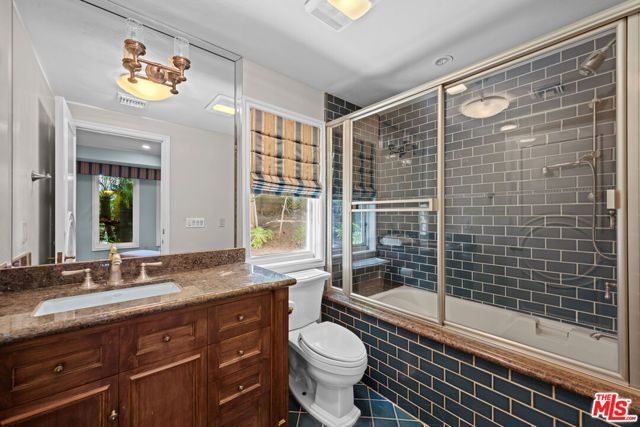 1575 Alexis Place, Beverly Hills, CA 90210