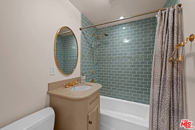 1575 Alexis Place, Beverly Hills, CA 90210