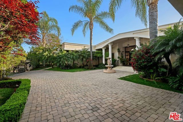 1575 Alexis Place, Beverly Hills, CA 90210