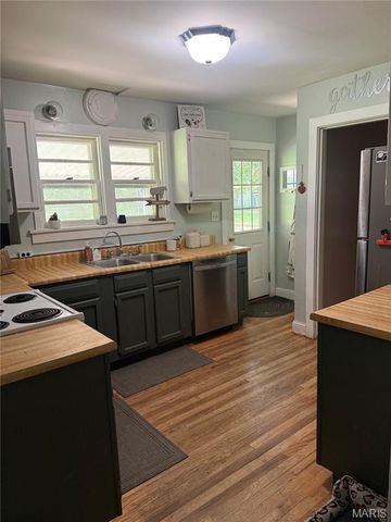 411 Macarthur Avenue, Union, MO 63084