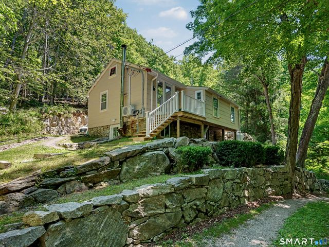457 Newtown Turnpike, Weston, CT 06883