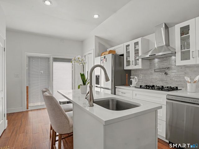 457 Newtown Turnpike, Weston, CT 06883