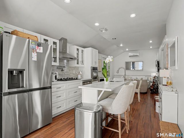 457 Newtown Turnpike, Weston, CT 06883
