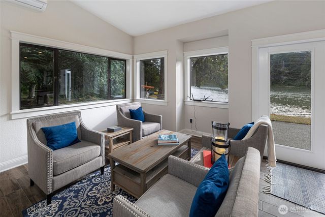 42 Kingfisher Lane, Friday Harbor, WA 98250