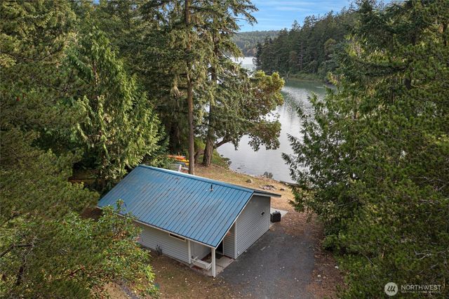 42 Kingfisher Lane, Friday Harbor, WA 98250