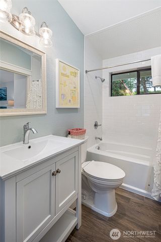 42 Kingfisher Lane, Friday Harbor, WA 98250