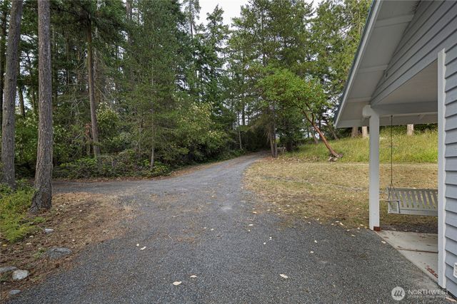 42 Kingfisher Lane, Friday Harbor, WA 98250