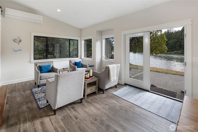 42 Kingfisher Lane, Friday Harbor, WA 98250