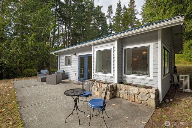 42 Kingfisher Lane, Friday Harbor, WA 98250
