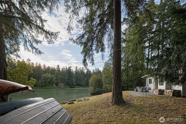 42 Kingfisher Lane, Friday Harbor, WA 98250