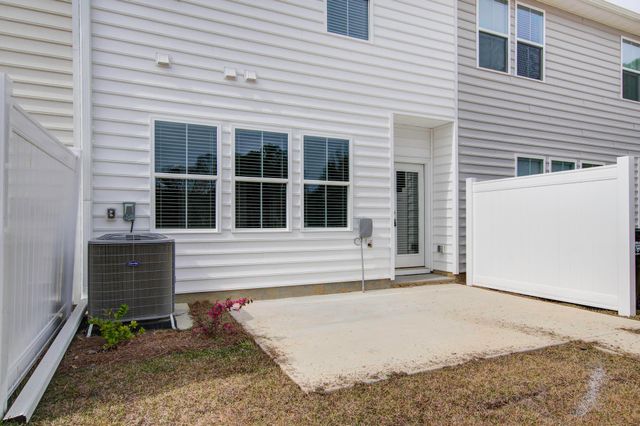 105 Pine Gate Drive, Summerville, SC 29483