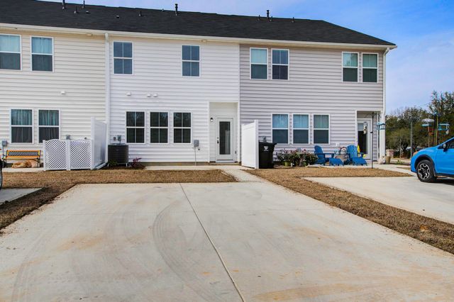 105 Pine Gate Drive, Summerville, SC 29483