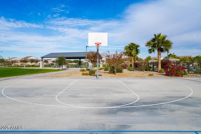 8855 W OREGON Avenue, Glendale, AZ 85305