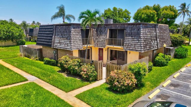 240 Woodland Road, Palm Springs, FL 33461