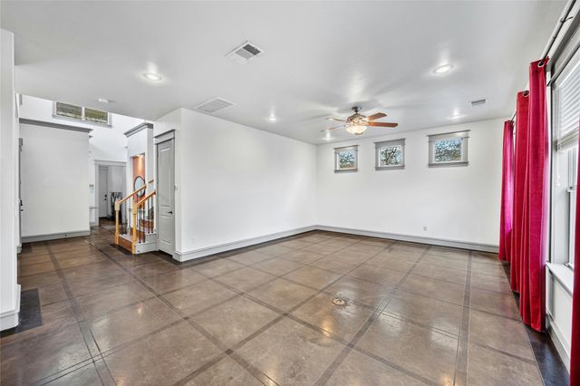 5617 Clay Ave B, Austin, TX 78756