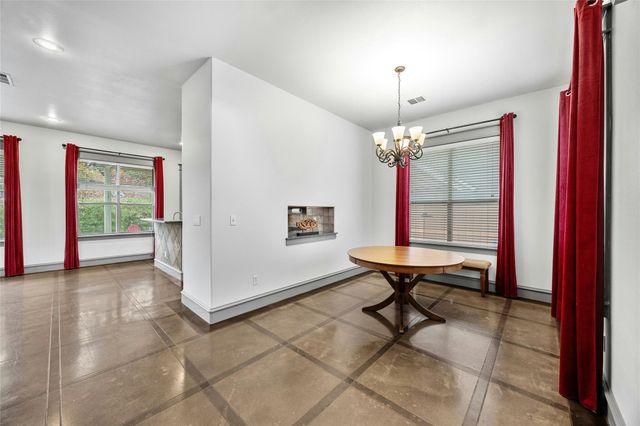 5617 Clay Ave B, Austin, TX 78756