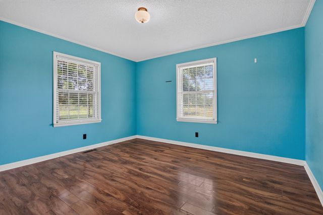 687 Dan Jones Rd, Mcminnville, TN 37110
